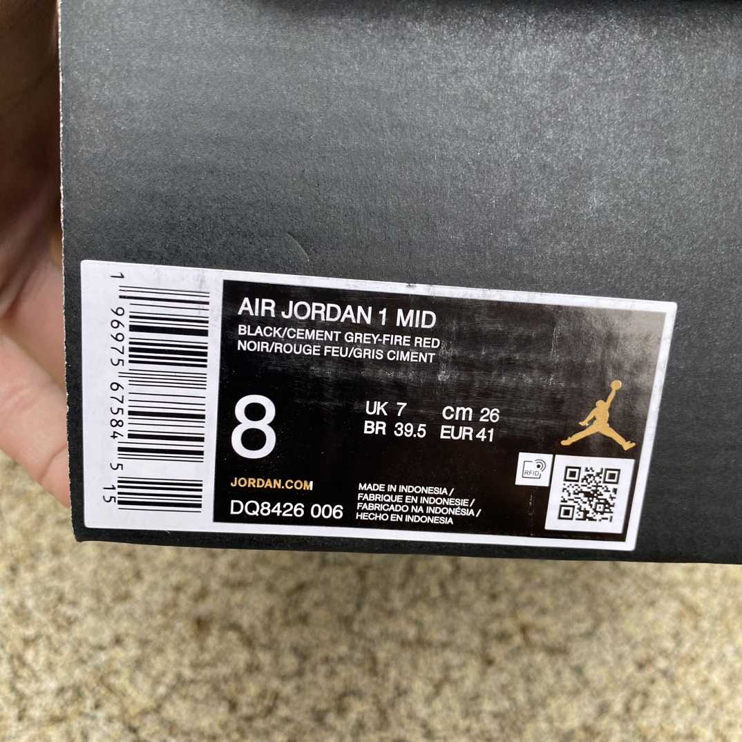 Air Jordan 1 Mid  Sneaker     DQ8426-006  - PerfectKickZ