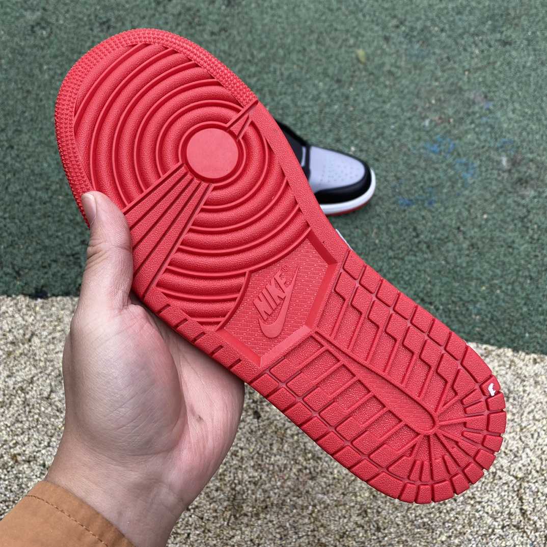 Air Jordan 1 Mid  Sneaker     DQ8426-006  - PerfectKickZ