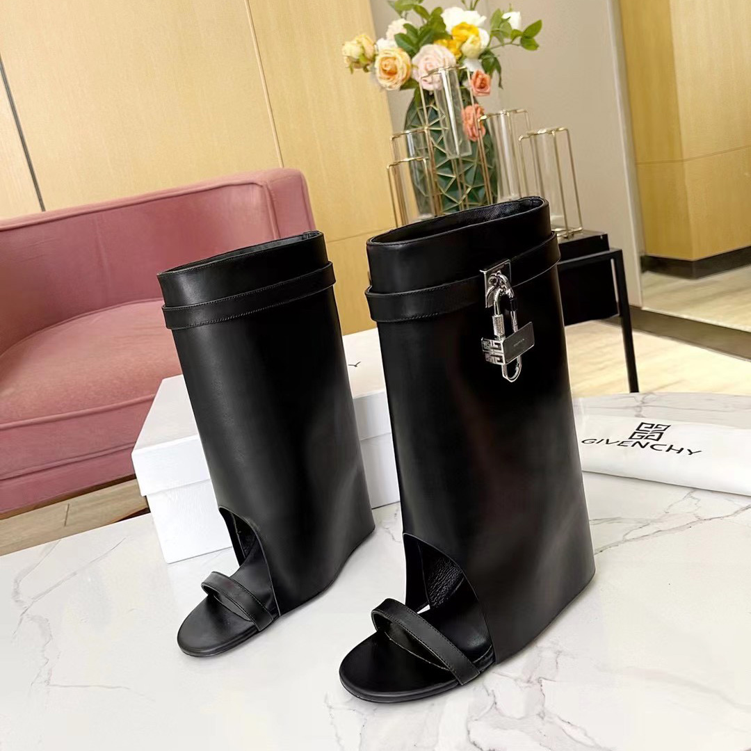 Givenchy Shark Lock Sandals In Leather - PerfectKickZ