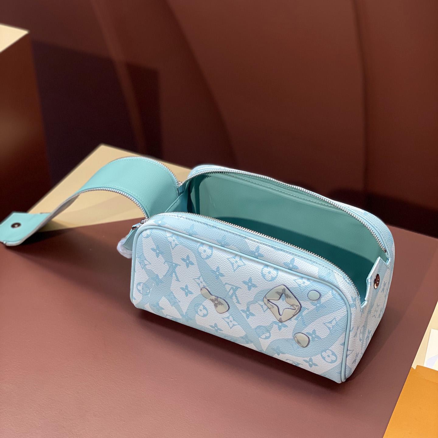 Louis Vuitton Dopp Kit    M82337 - PerfectKickZ