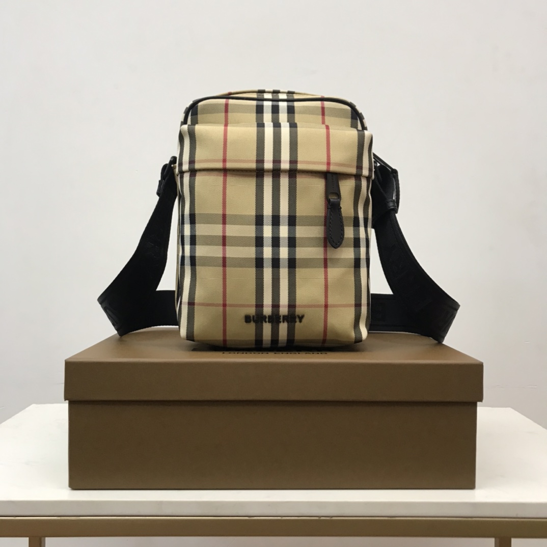 Burberry Freddie Bag - PerfectKickZ