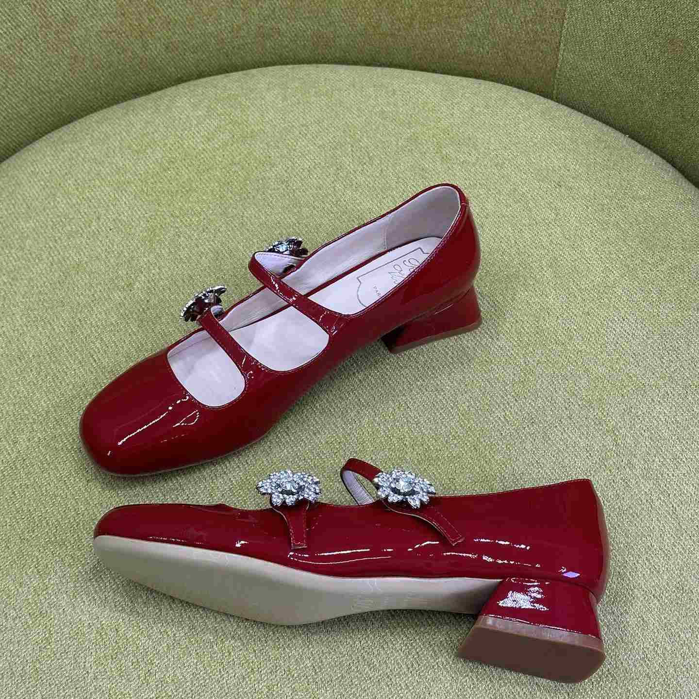Roger Vivier Bouquet Strass Babies Ballerinas in Patent Leather - PerfectKickZ