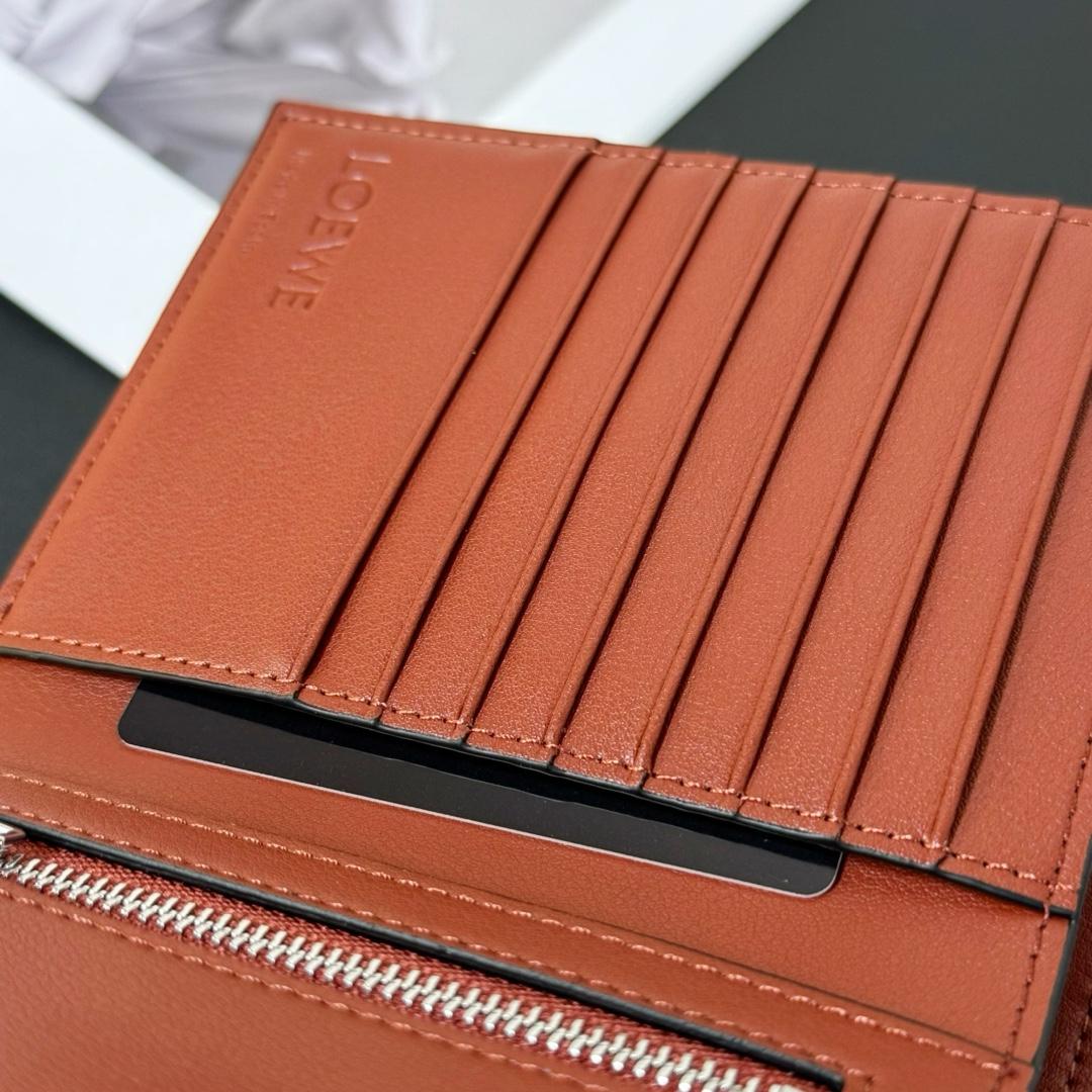 Loewe Medium Vertical Grained-Leather Wallet(14×11cm) - PerfectKickZ