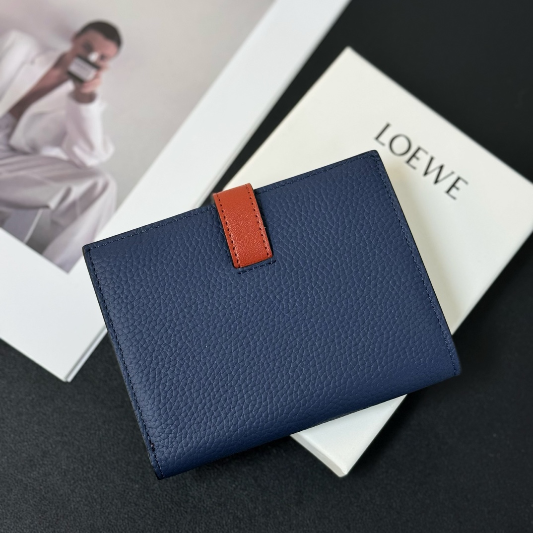 Loewe Medium Vertical Grained-Leather Wallet(14×11cm) - PerfectKickZ