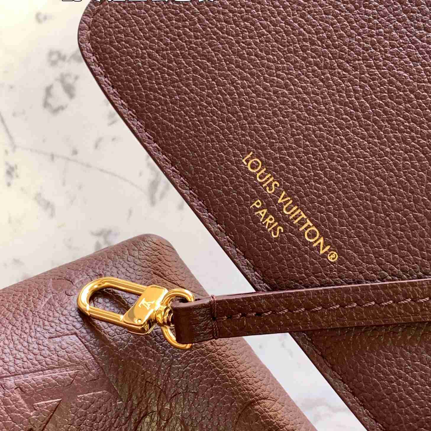Louis Vuitton Sac Sport   M46674 - PerfectKickZ