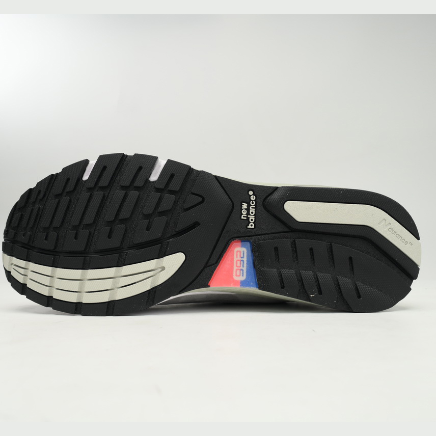 New Balance 992 Black And Gray Sneakers      M992GR  - PerfectKickZ
