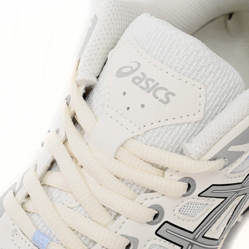 Asics Gel-venture Miyue Color Sneakers      1012B359-101  - 