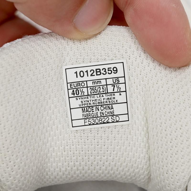 Asics Gel-venture Miyue Color Sneakers      1012B359-101  - 