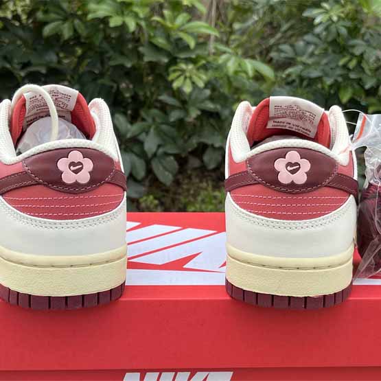 Nike Dunk Low Sneaker       HF0736-161 - PerfectKickZ