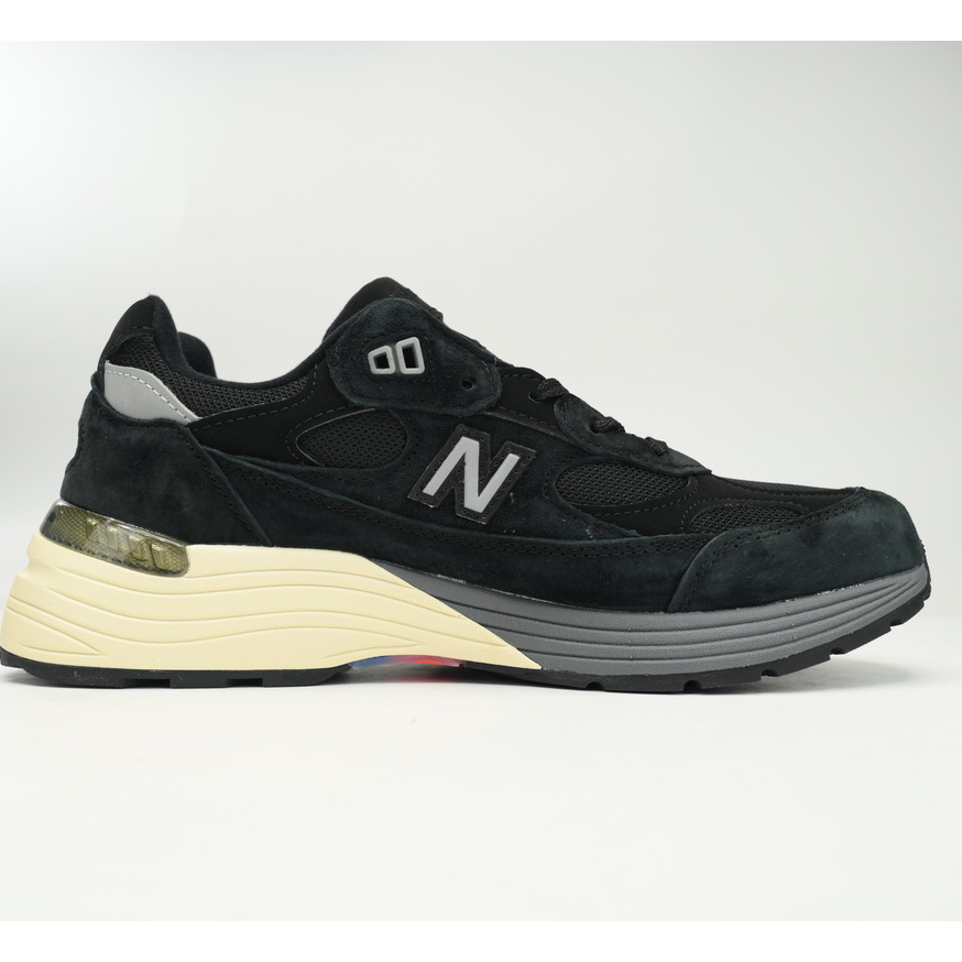 New Balance 992 Black Sneakers      M992BL  - PerfectKickZ