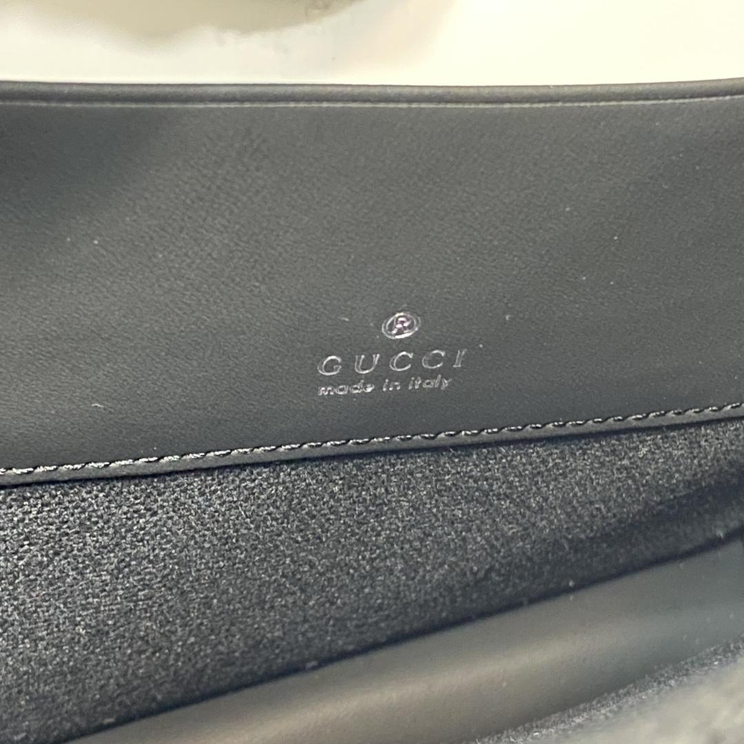 Gucci GG Rubber-effect Pouch - PerfectKickZ