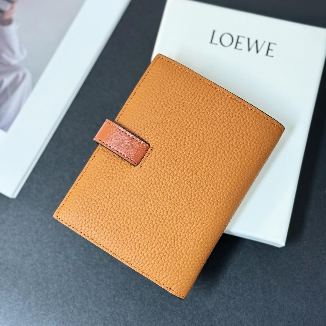 Loewe Medium Vertical Grained-Leather Wallet(14×11cm) - PerfectKickZ