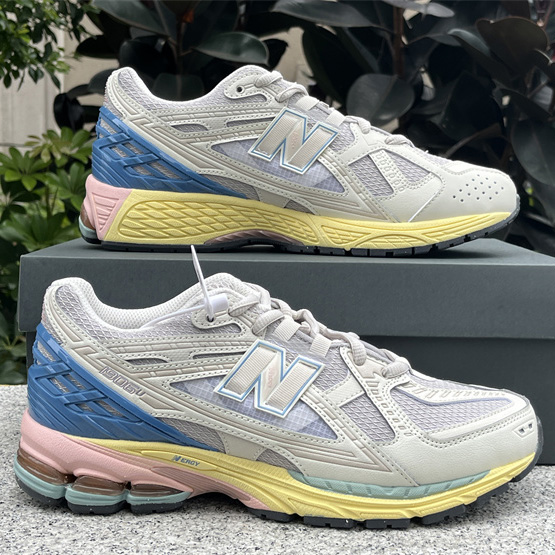 New Balance 1906R Sneakers    M1906NC  - PerfectKickZ