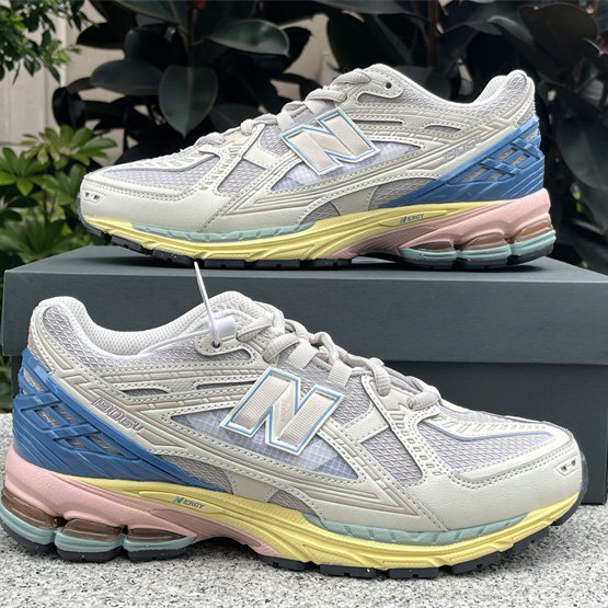 New Balance 1906R Sneakers    M1906NC  - PerfectKickZ