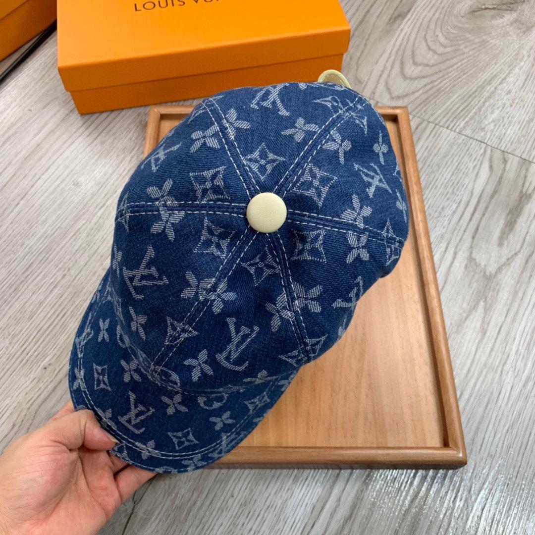 Louis Vuitton Monogram Cap - PerfectKickZ