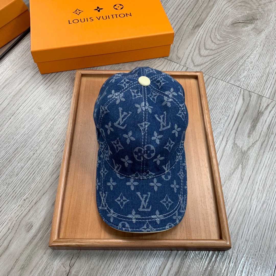 Louis Vuitton Monogram Cap - PerfectKickZ