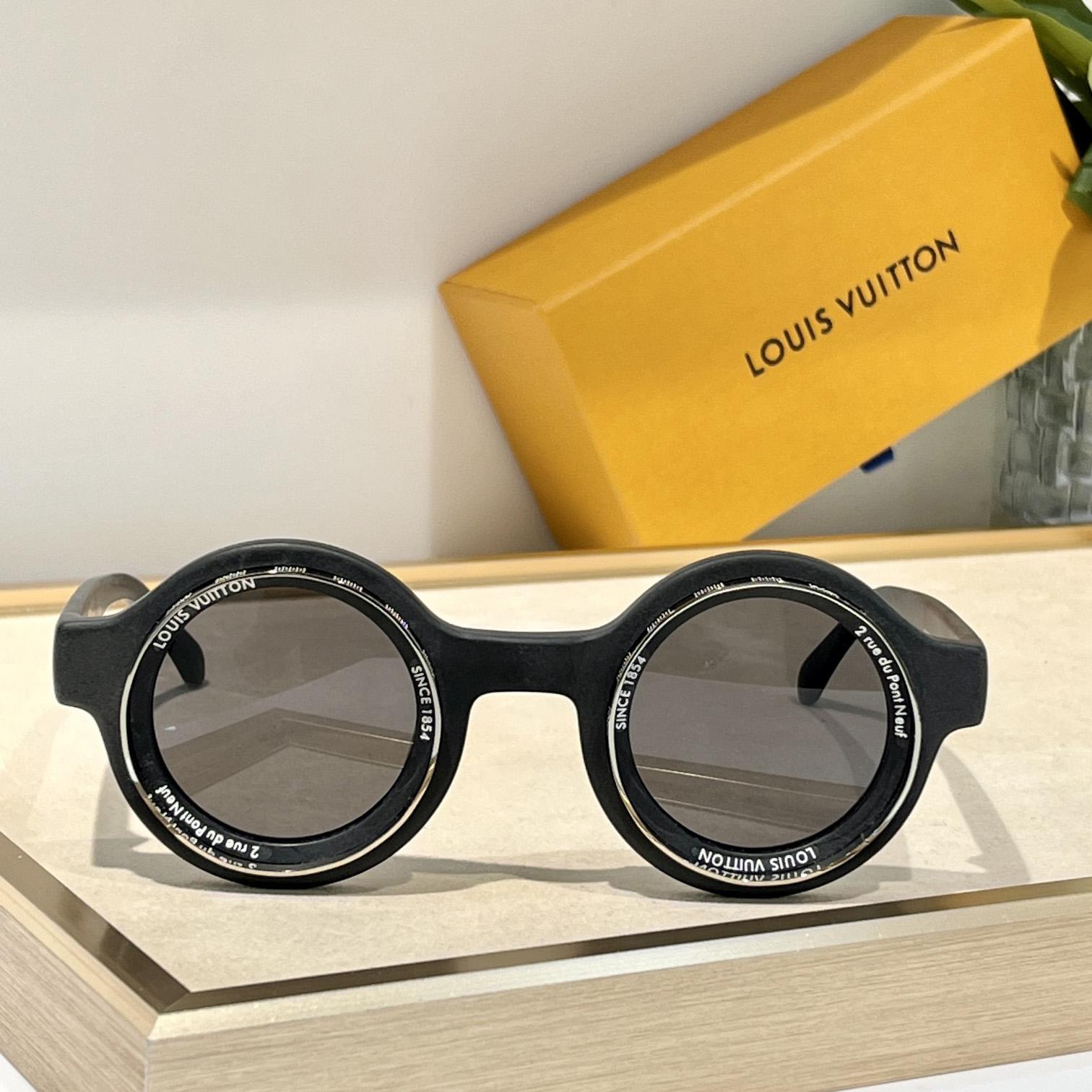 Louis Vuitton LV Super Vision Round Sunglasses    Z2386U - PerfectKickZ