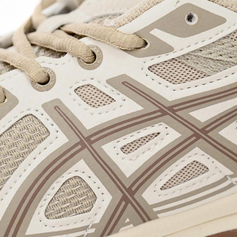 Asics Gel-venture Bei Ge Sneakers      1011B550-250 - PerfectKickZ