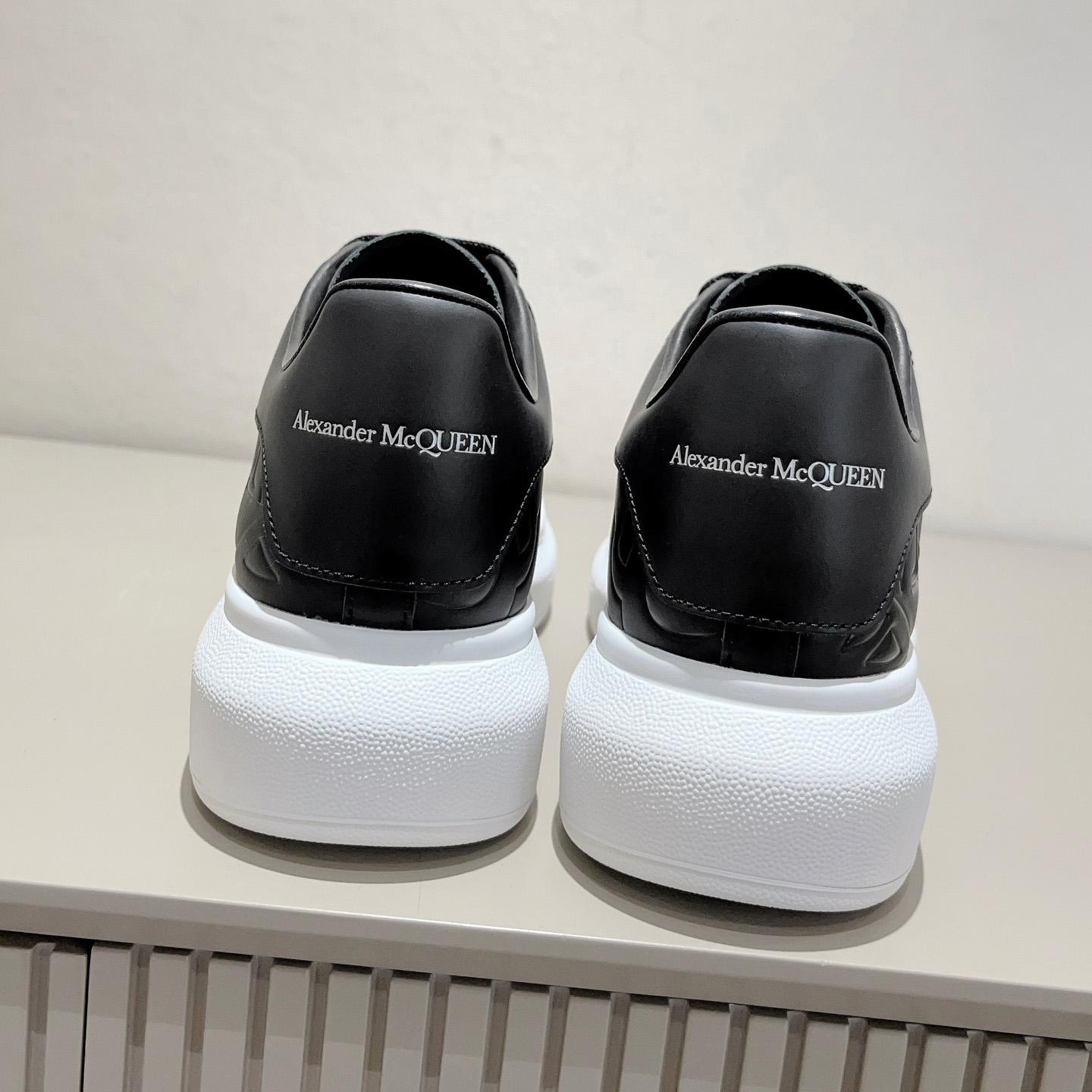 Alexander Mqueen Oversized Sneakers - PerfectKickZ