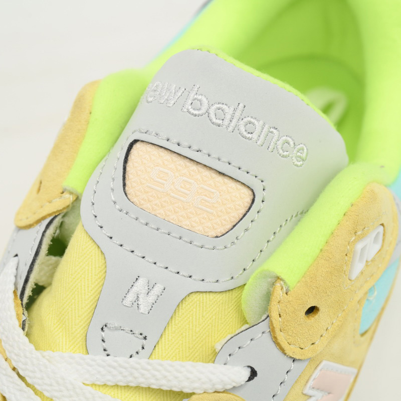 New Balance 992 Yellow Green Powder Sneakers      M992AB - PerfectKickZ