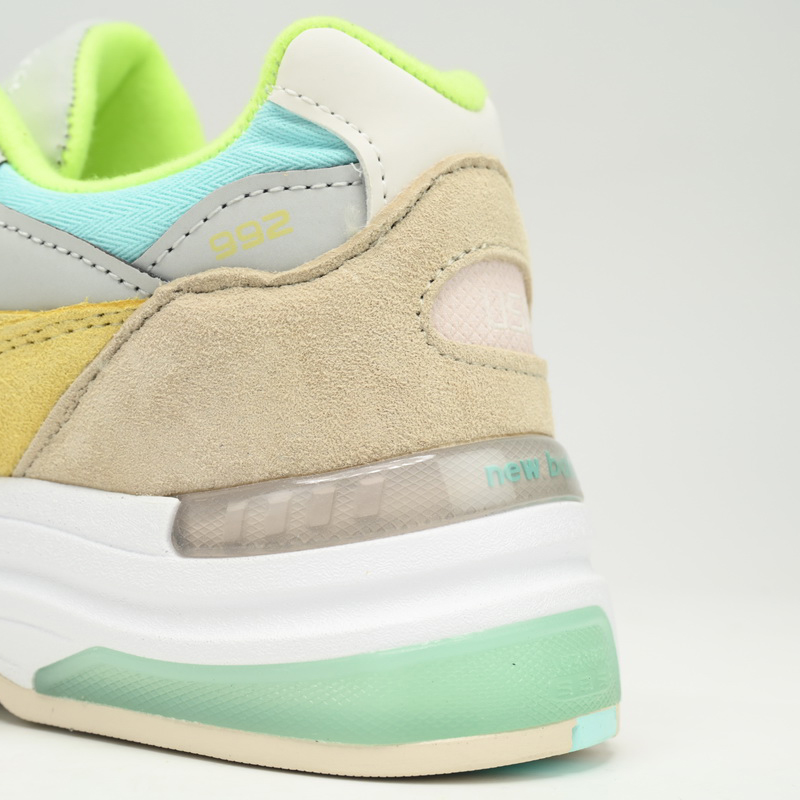 New Balance 992 Yellow Green Powder Sneakers      M992AB - PerfectKickZ
