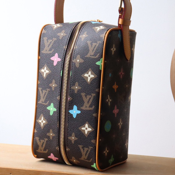 Louis Vuitton Locker Dopp Kit    M47069 - PerfectKickZ