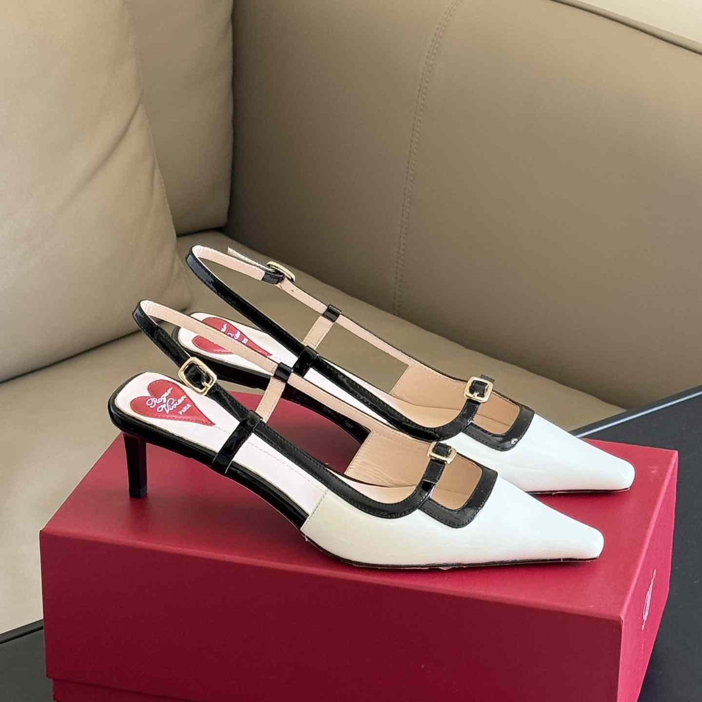 Roger Vivier Viv’ Canard Slingback Pumps in Patent Leather - PerfectKickZ