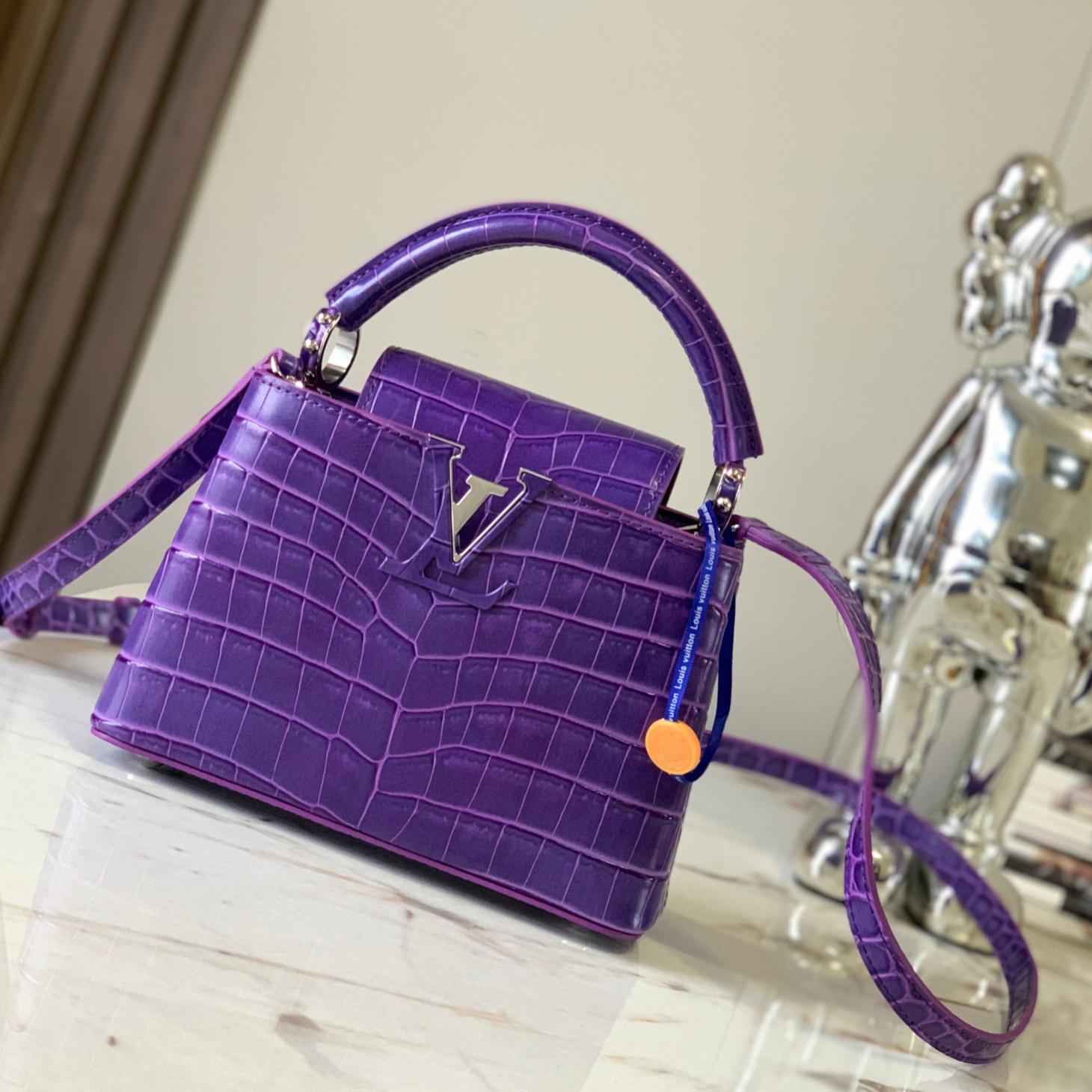 Louis Vuitton Capucines MM   N94910 - PerfectKickZ