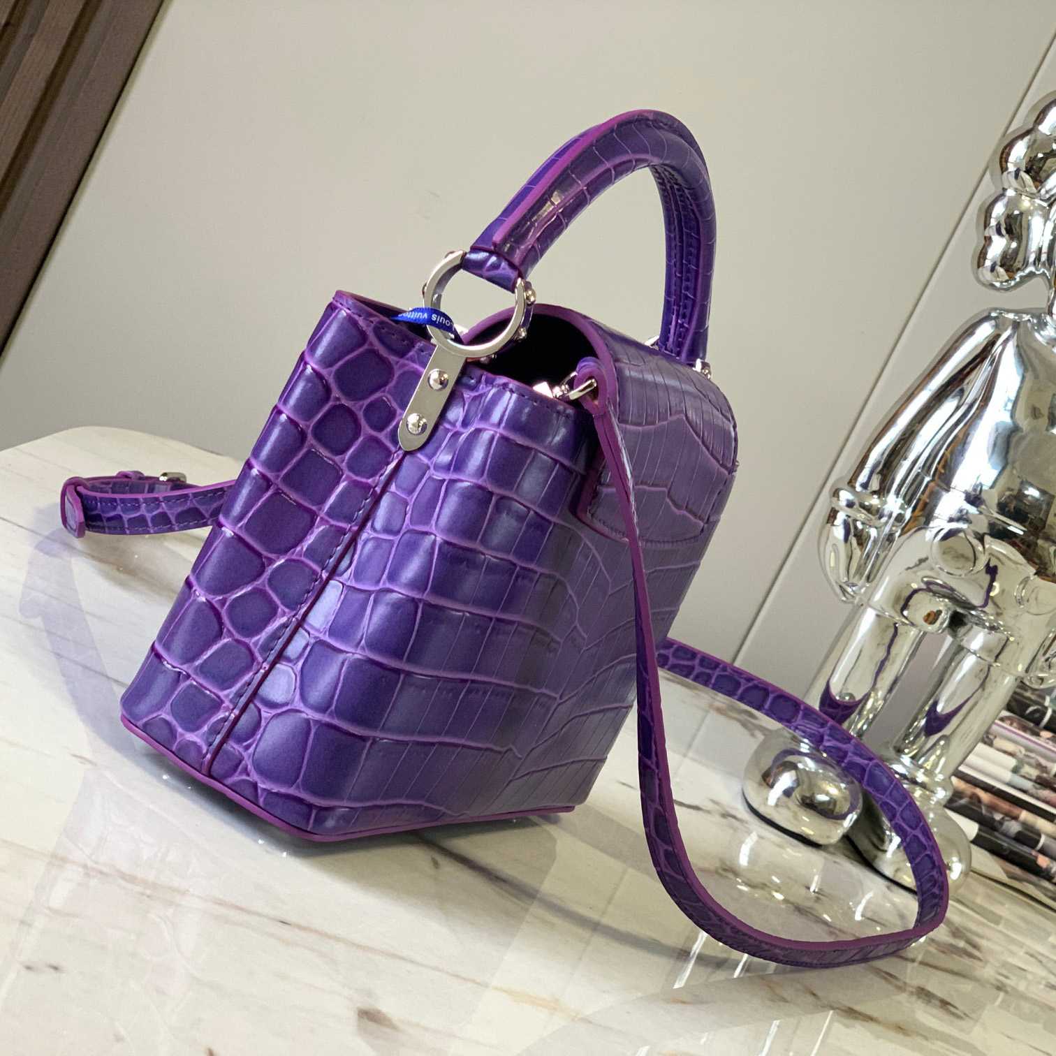 Louis Vuitton Capucines MM   N94910 - 