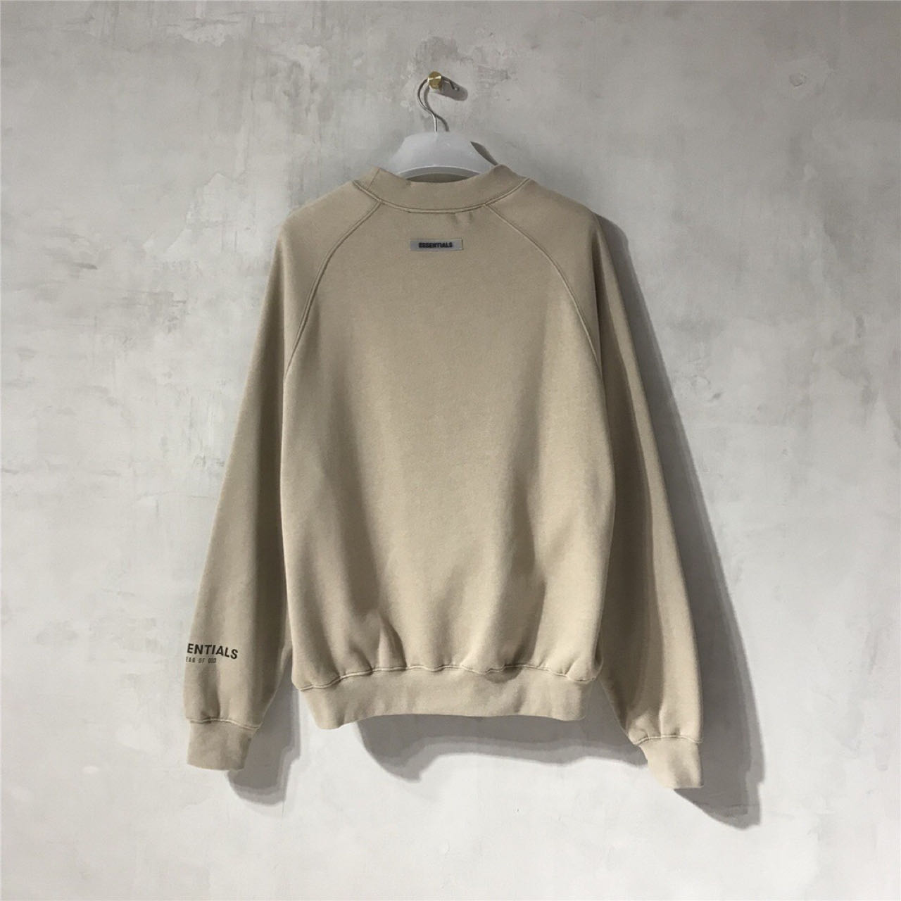 Fear Of God Essentials Crewneck Applique Logo - PerfectKickZ