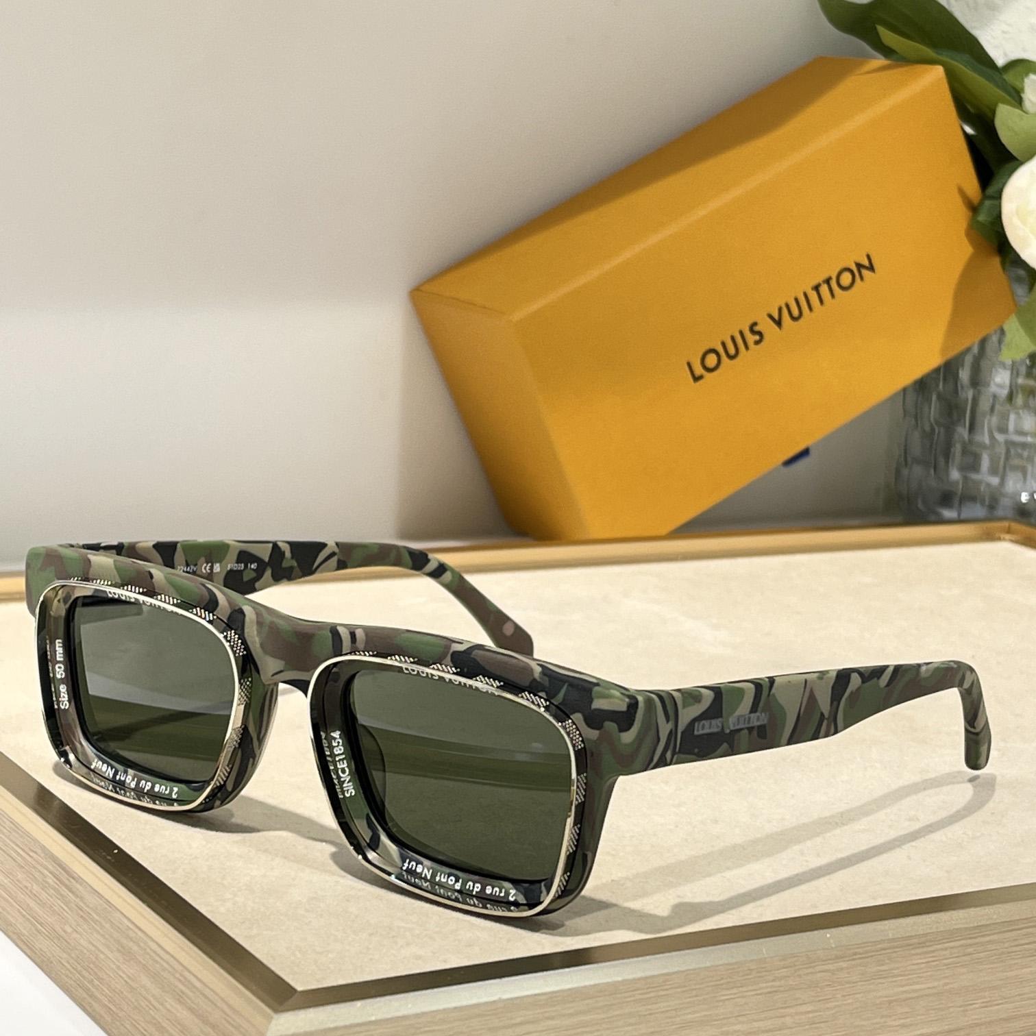 Louis Vuitton LV Super Vision Square Sunglasses    Z2443U - PerfectKickZ