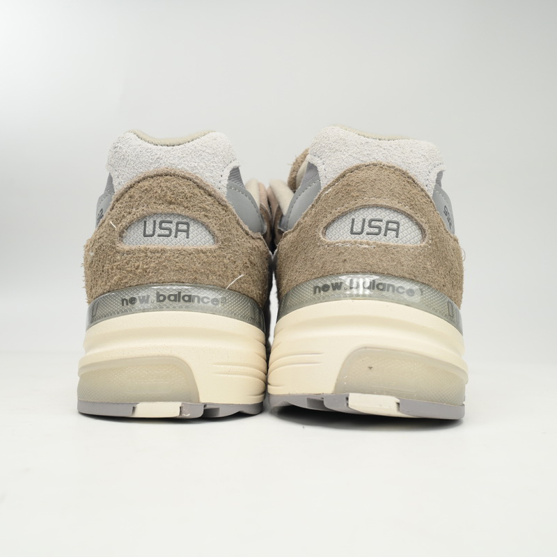 New Balance 992 Levi's Sneakers      M992LV  - PerfectKickZ