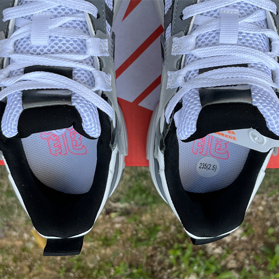 Nike Wmns v2k Runtekk Low ''White Grey Pink'' Sneaker       FZ5061-100 - PerfectKickZ