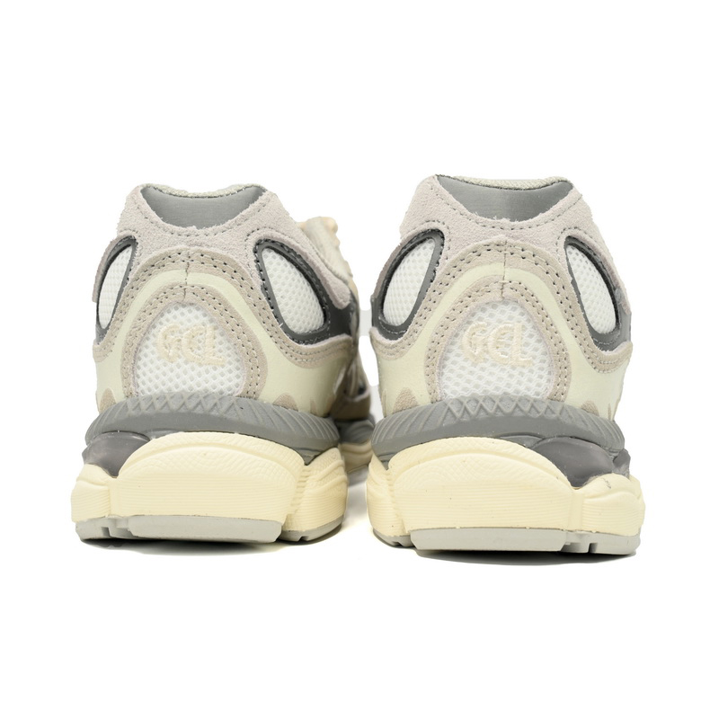 AsicsGEL-NYC Rice White Gray Sneakers           1201A789  - PerfectKickZ