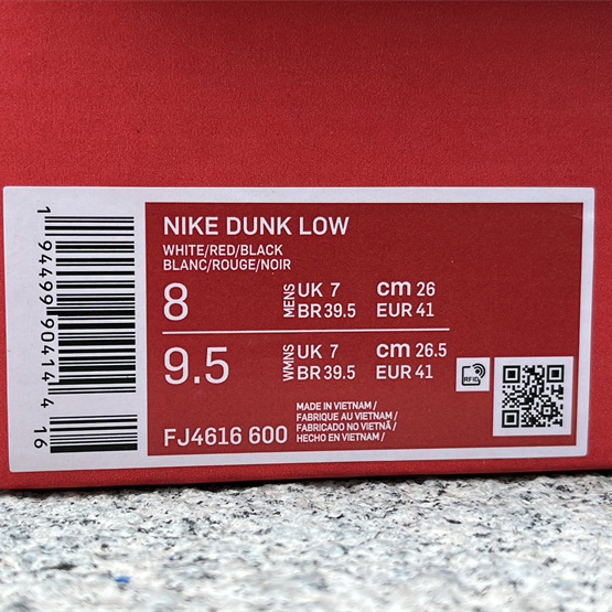 Nike Dunk Low SE Sneaker      FJ4616-600 - PerfectKickZ