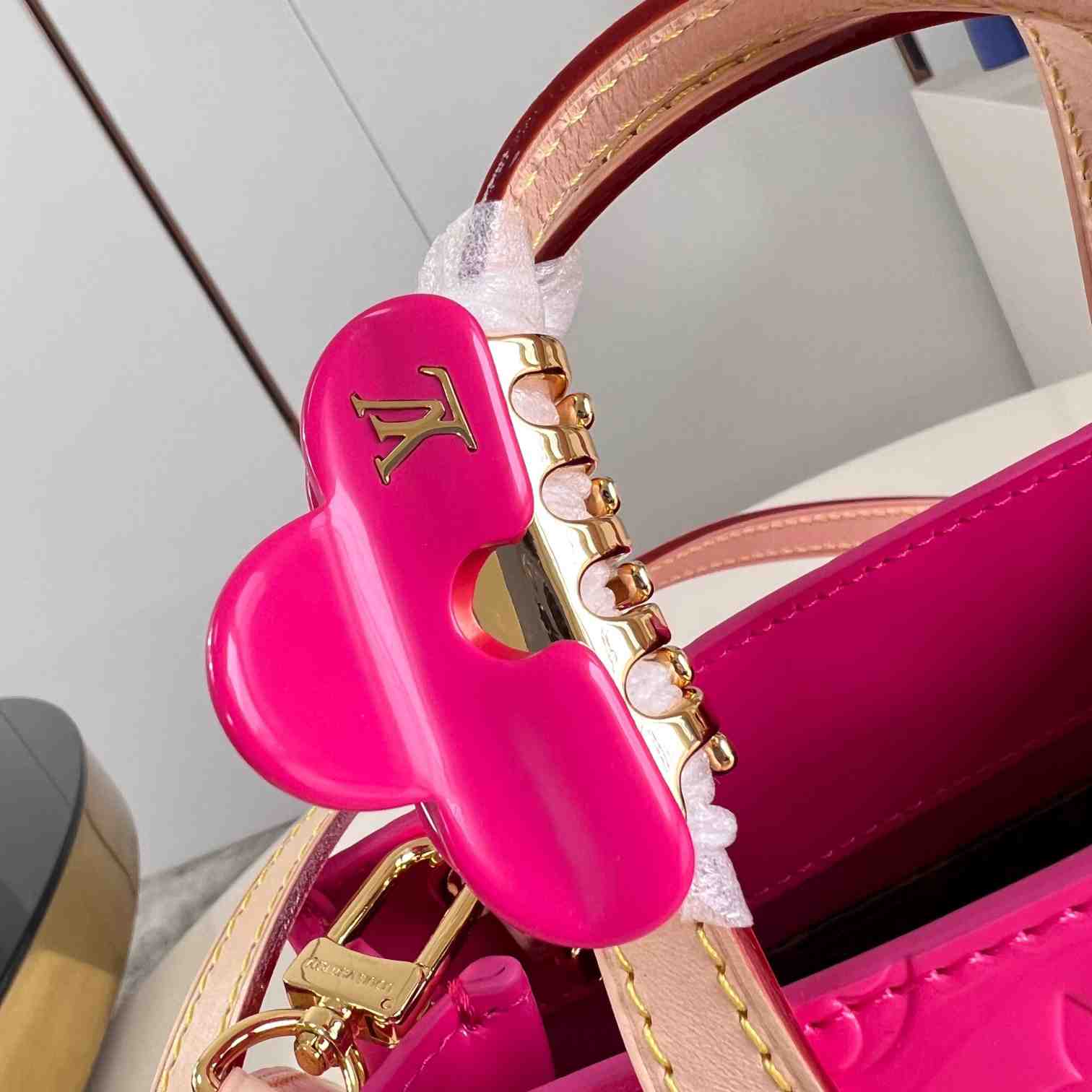 Louis Vuitton Reade PM    M24028 - PerfectKickZ