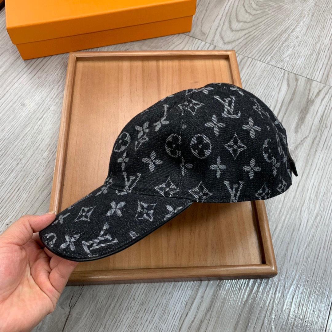 Louis Vuitton Monogram Cap - PerfectKickZ