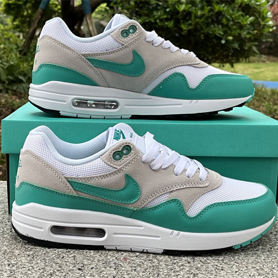 Nike Air Max 1 “Clear Jade” Sneaker    DZ4549-001 - PerfectKickZ