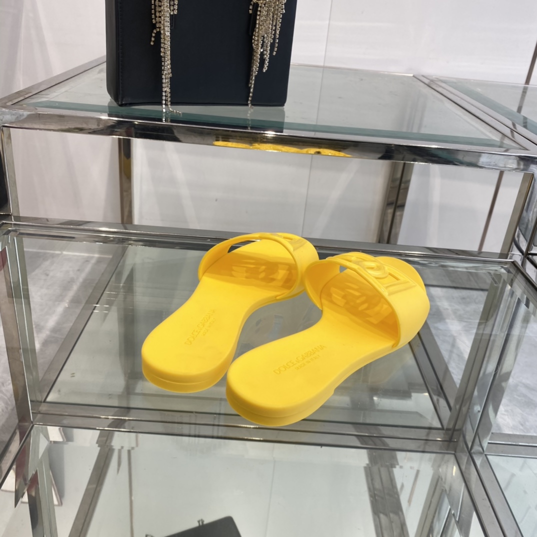 Dolce & Gabbana DG-logo Leather Sandals - PerfectKickZ