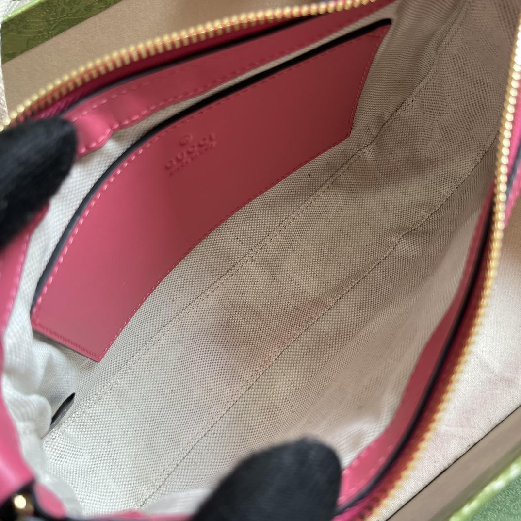 Gucci GG Matelassé Handbag(25-15-8cm) - PerfectKickZ
