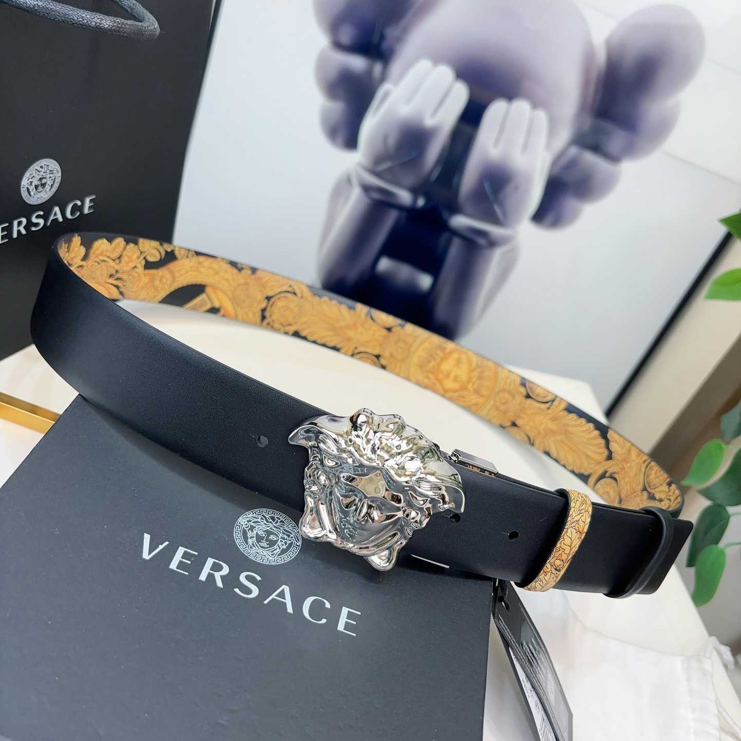 Versace Barocco Reversible Leather Belt    40mm - PerfectKickZ