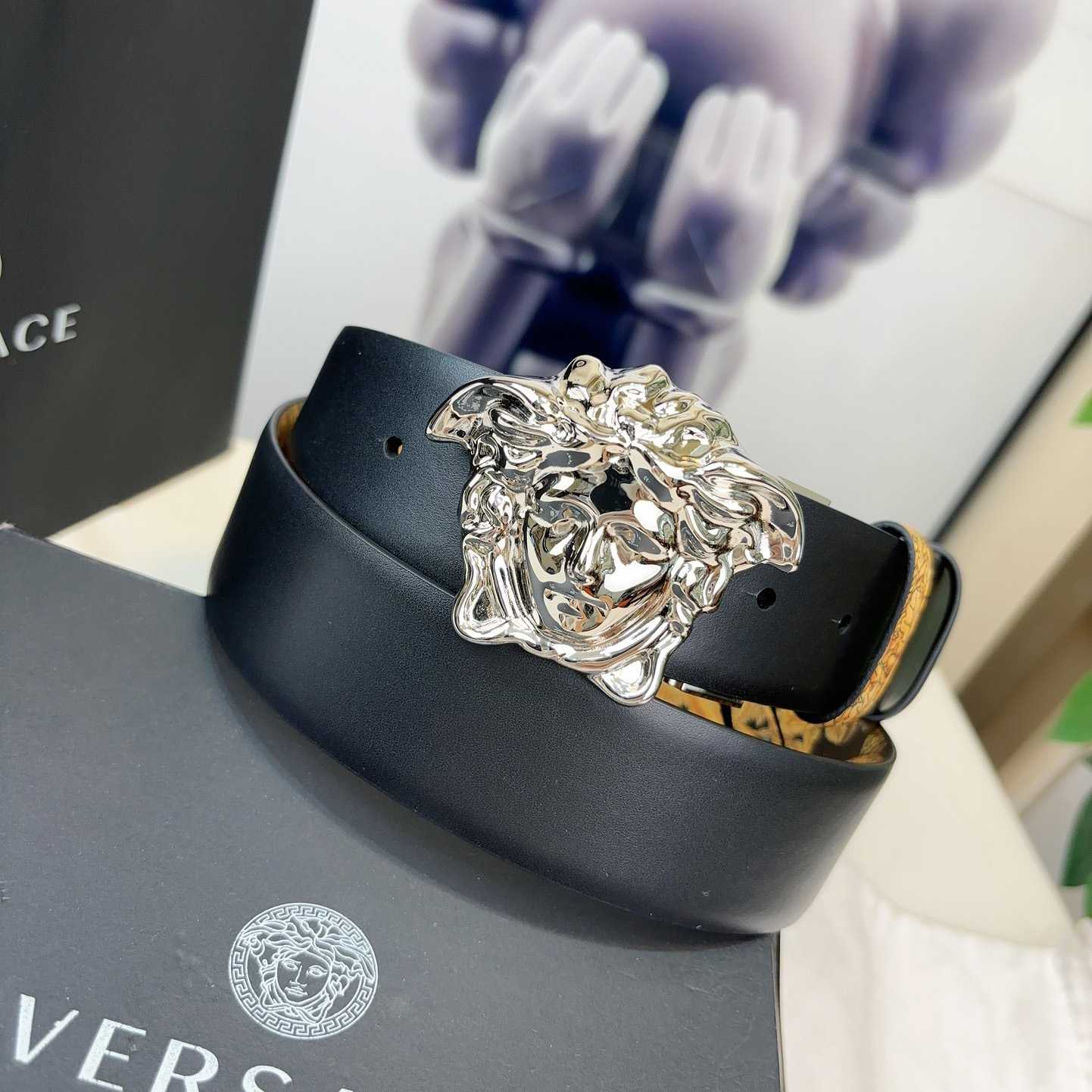 Versace Barocco Reversible Leather Belt    40mm - PerfectKickZ