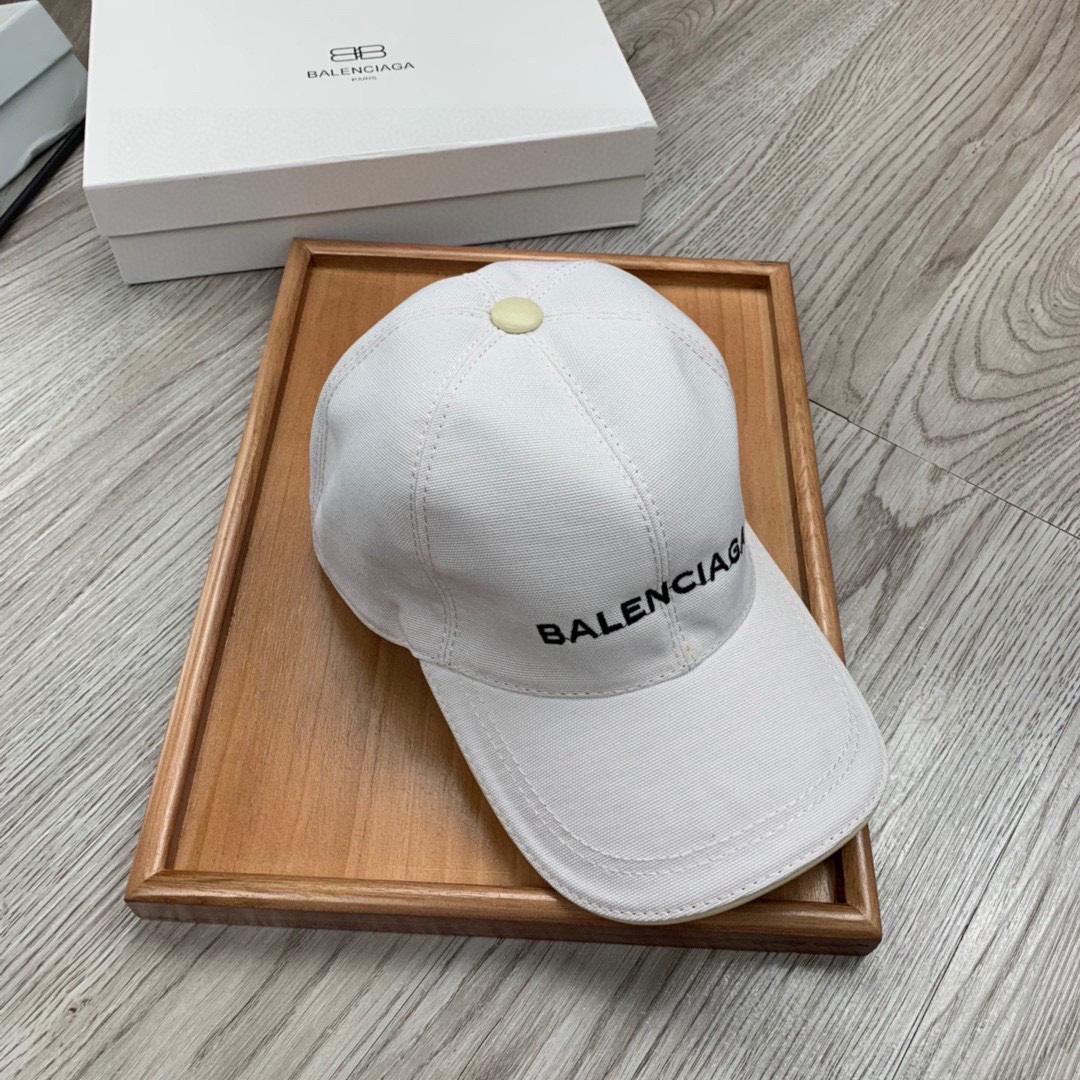 Balenciaga Embroidered-logo Six-panel Cap - PerfectKickZ