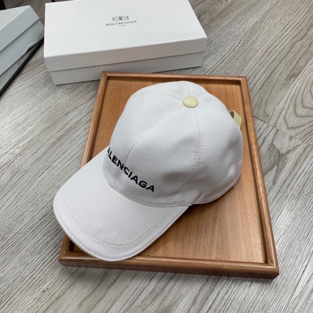 Balenciaga Embroidered-logo Six-panel Cap - PerfectKickZ