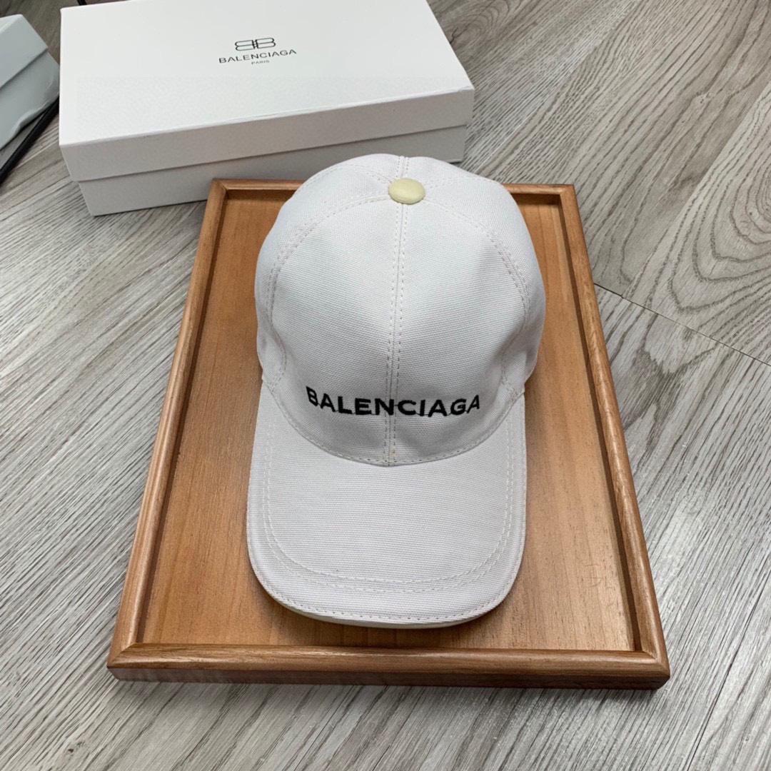 Balenciaga Embroidered-logo Six-panel Cap - PerfectKickZ