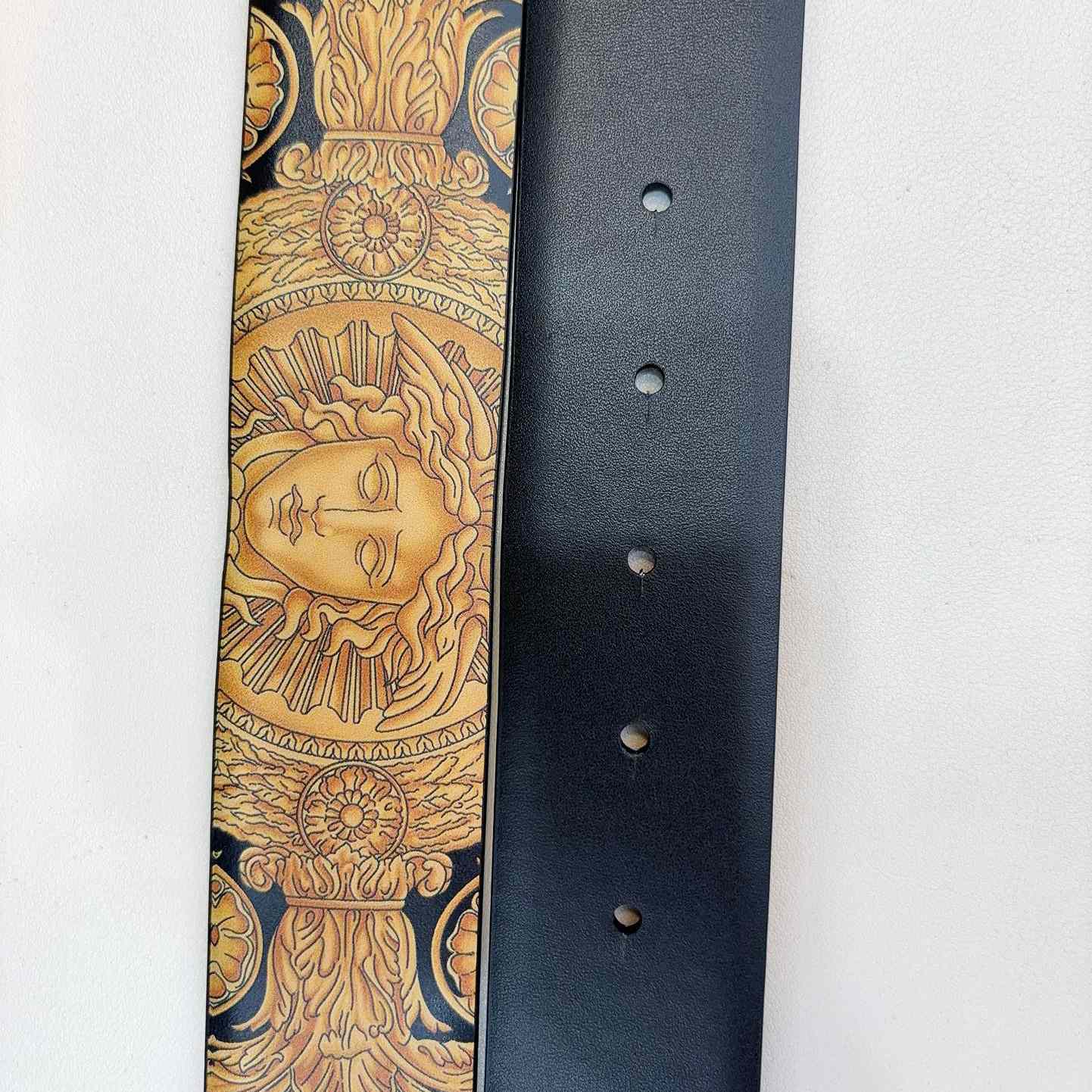 Versace Barocco Reversible Leather Belt    40mm - PerfectKickZ