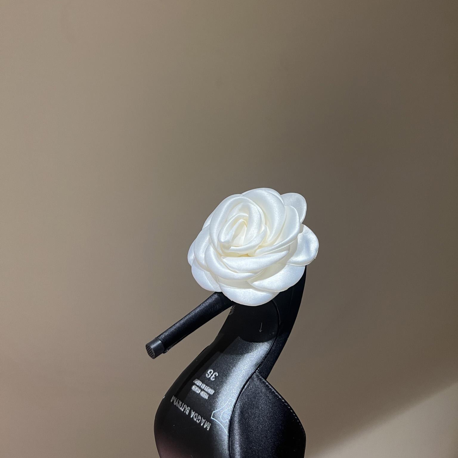 Magda Butrym Heel Sandals - PerfectKickZ