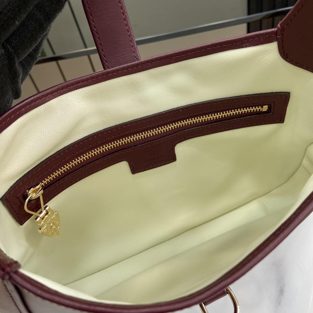 Gucci Jackie Small Shoulder Bag - PerfectKickZ