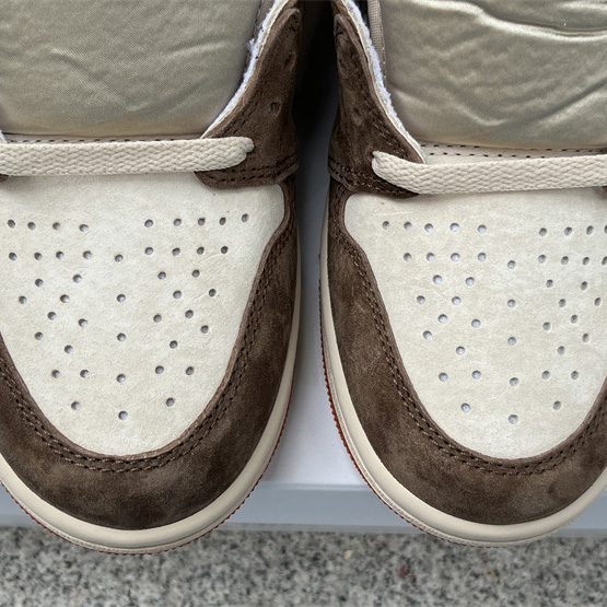 Air Jordan 1 High OG WMNS “Dusted Clay” Sneaker    FQ2941-200 - PerfectKickZ