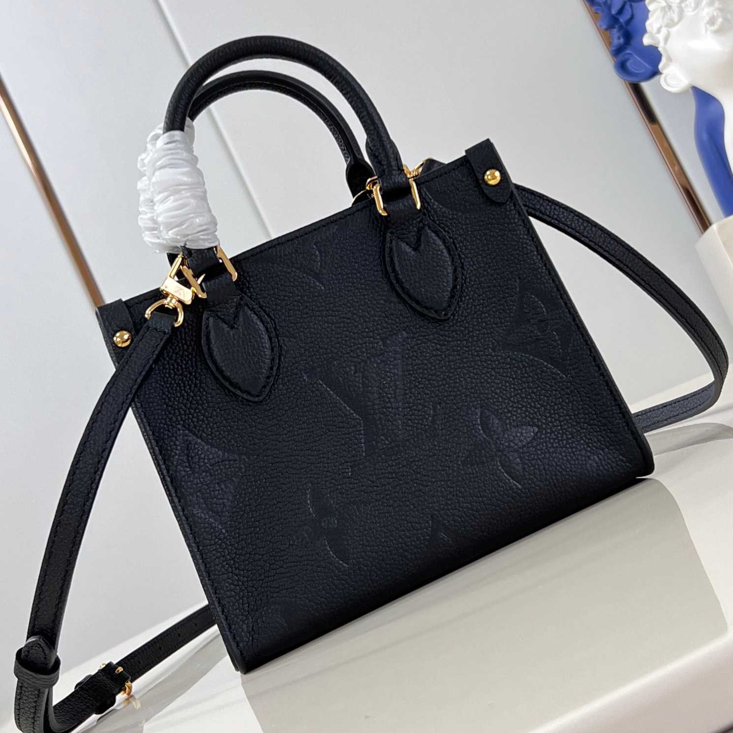 Louis Vuitton OnTheGo BB   M46993 - PerfectKickZ